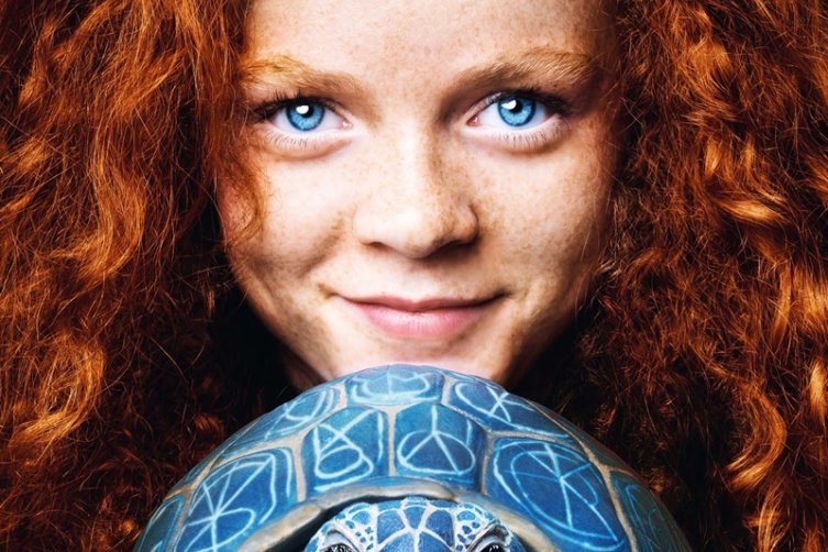 "Momo"-Filmplakat